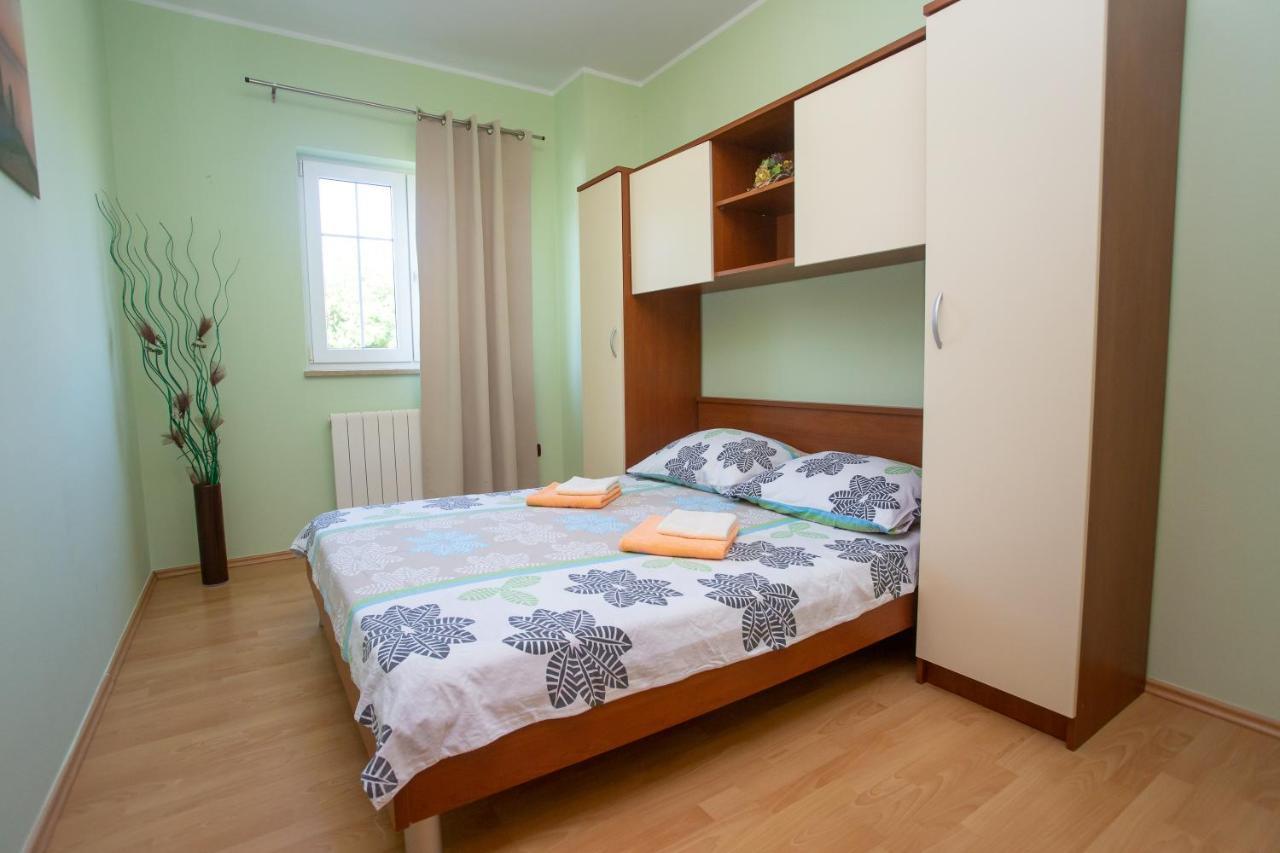 Holiday Home Labud Žminj Buitenkant foto