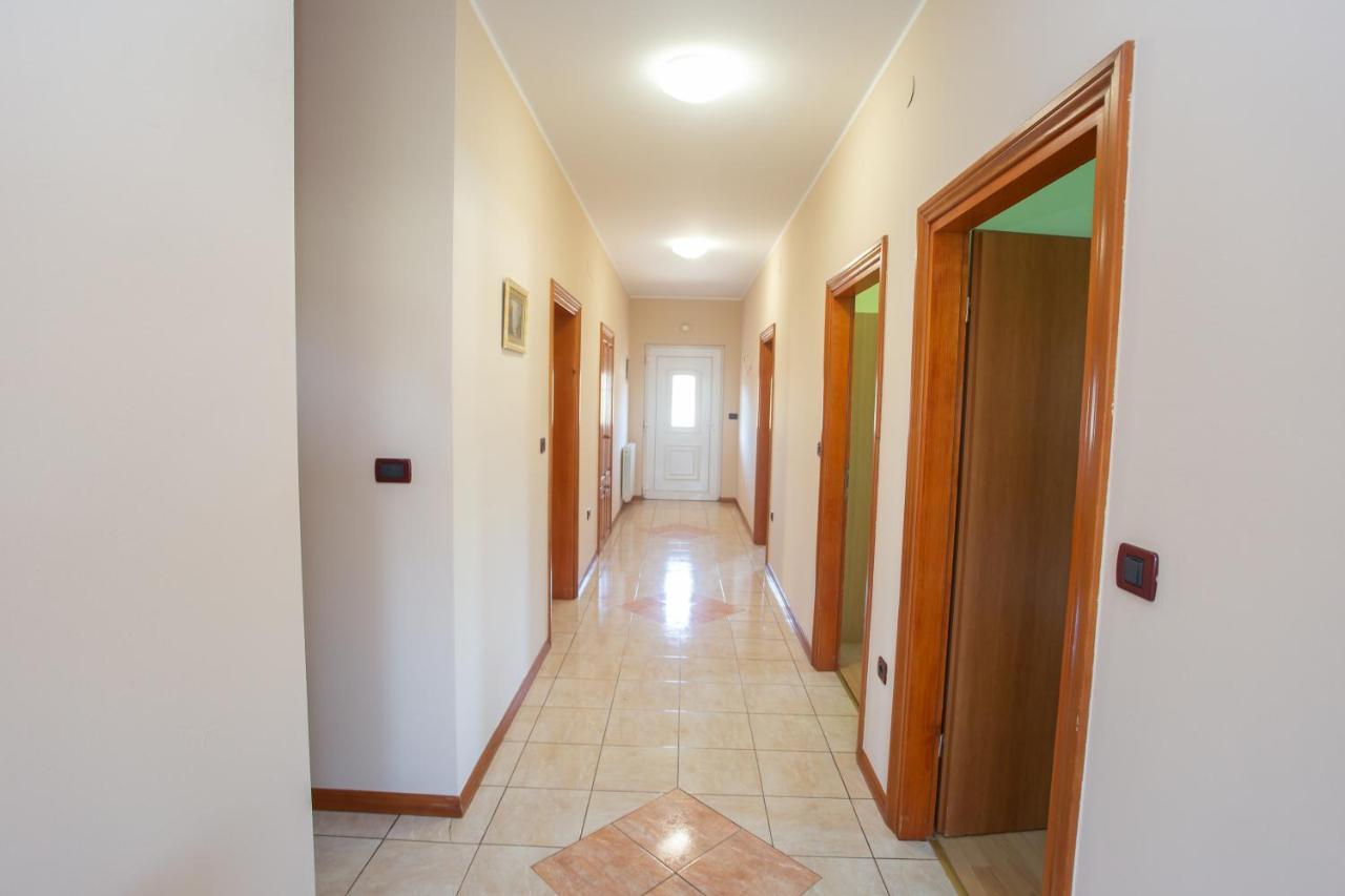 Holiday Home Labud Žminj Buitenkant foto